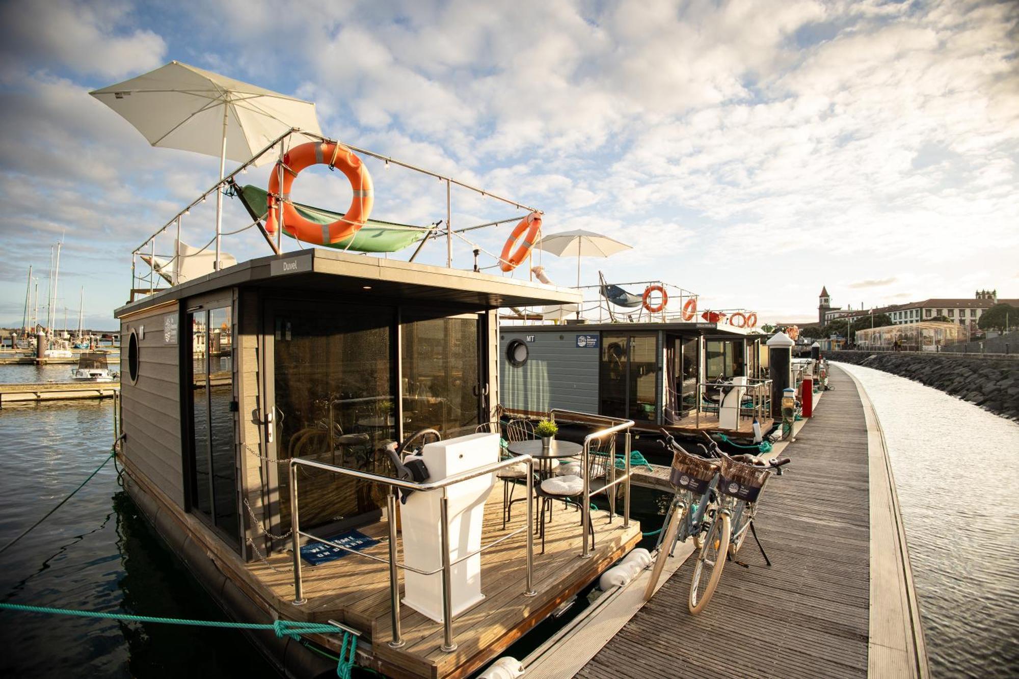 The Homeboat Company Ponta Delgada-Acores ภายนอก รูปภาพ
