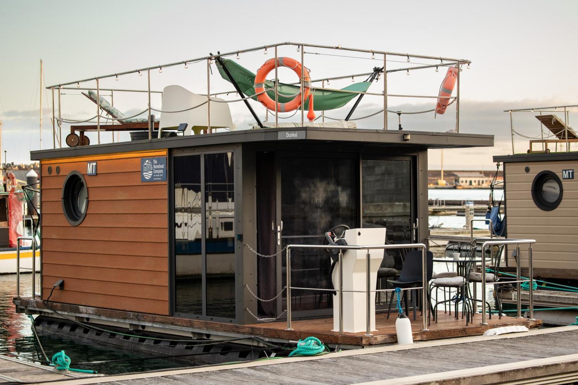 The Homeboat Company Ponta Delgada-Acores ภายนอก รูปภาพ
