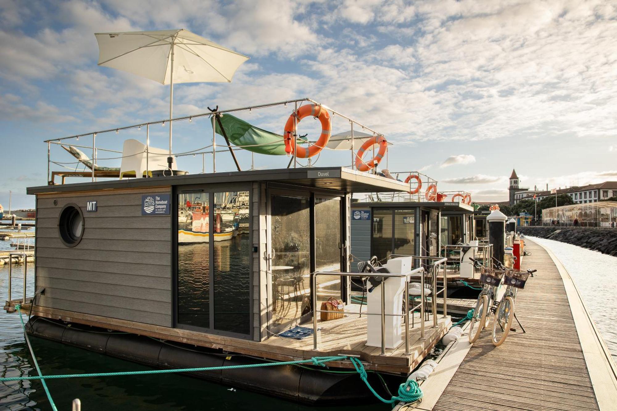 The Homeboat Company Ponta Delgada-Acores ภายนอก รูปภาพ